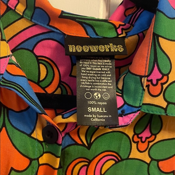 Nooworks Joyce Auderpopz Button Down Shirt - Picture 2 of 3